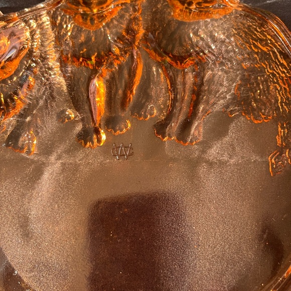 Westmoreland Rare pink cat plate - Picture 3 of 3